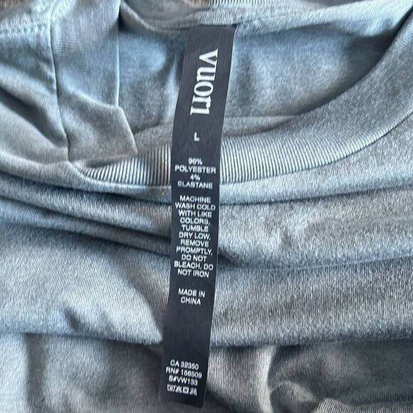 New Vuori Daydream Crewneck 2024 Green Sage Womens Sz L fits like a Medium - Picture 8 of 8